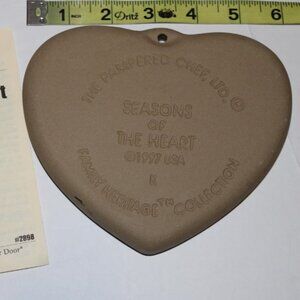 1997 Pampered Chef Cookie Mold Seasons of the Heart 6 x 5 Inch Heart Shaped Ston